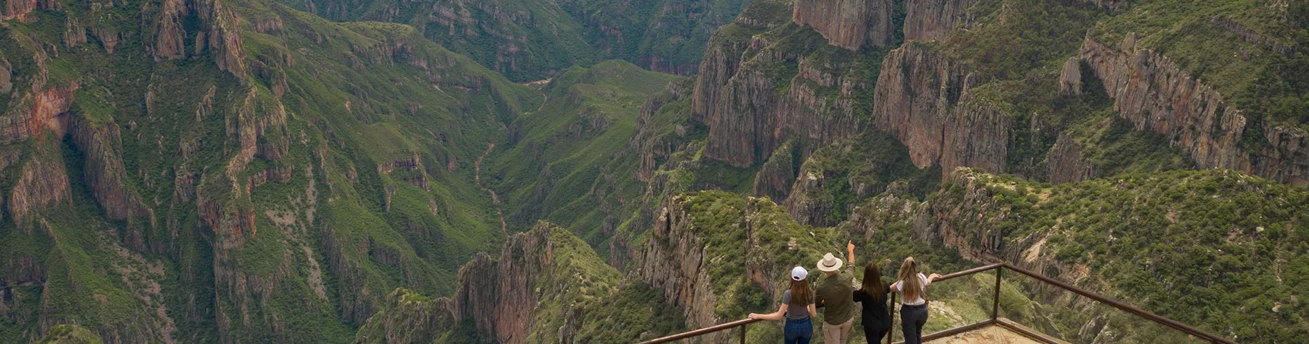 Vista destacada de BARRANCAS, PARRAL Y GUACHOCHI