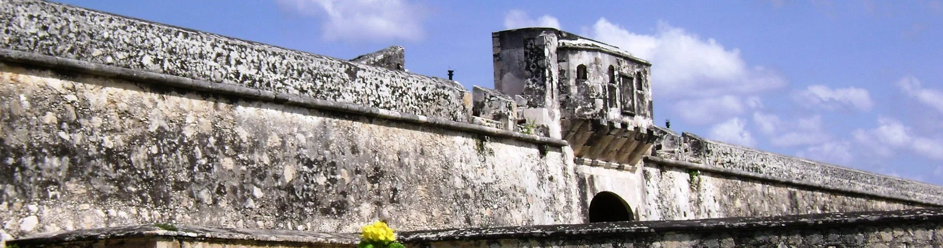 Vista destacada de ARQUEOLOGÍA Y CULTURA DE CAMPECHE
