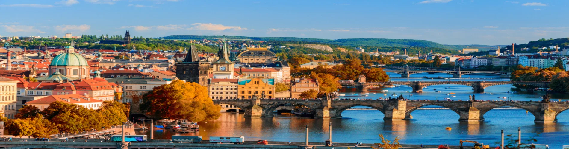 Vista destacada de LUCES DEL ESTE: PRAGA Y POLONIA 2026