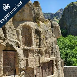 Destino relacionado con AZERBAIYÁN, GEORGIA Y ARMENIA